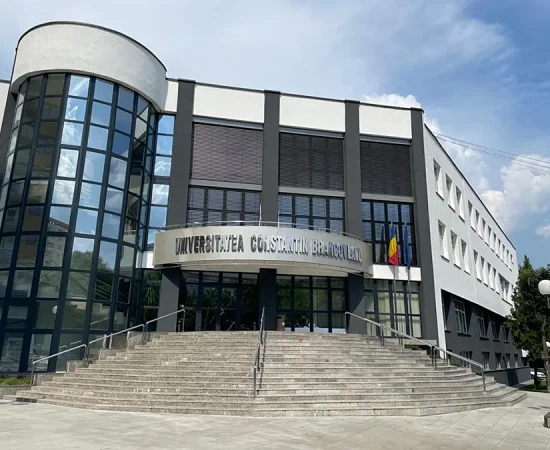 UCB: o universitate de încredere, conectată la viitor galerie