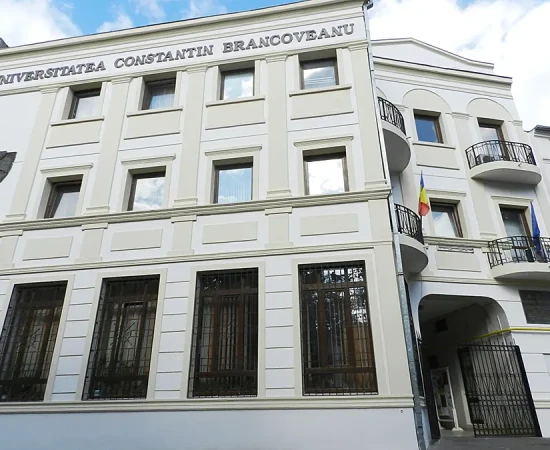 UCB: o universitate de încredere, conectată la viitor galerie