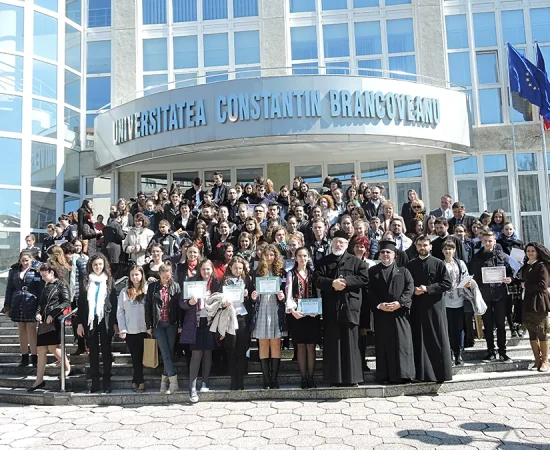 UCB: o universitate de încredere, conectată la viitor galerie