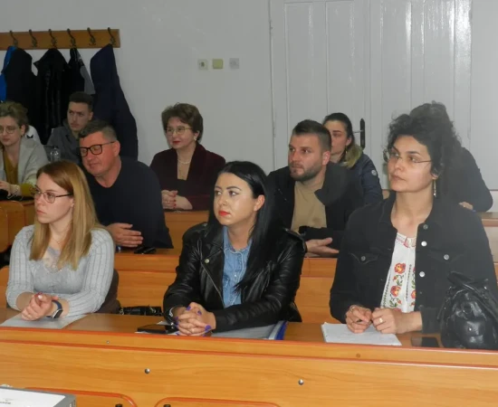 Seminar interactiv despre pensii și asigurări galerie